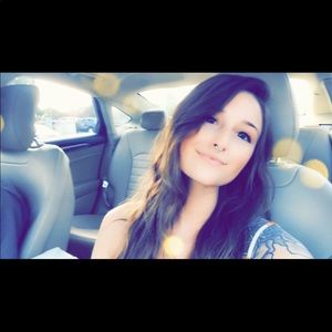 Meet your Posher, Tiana